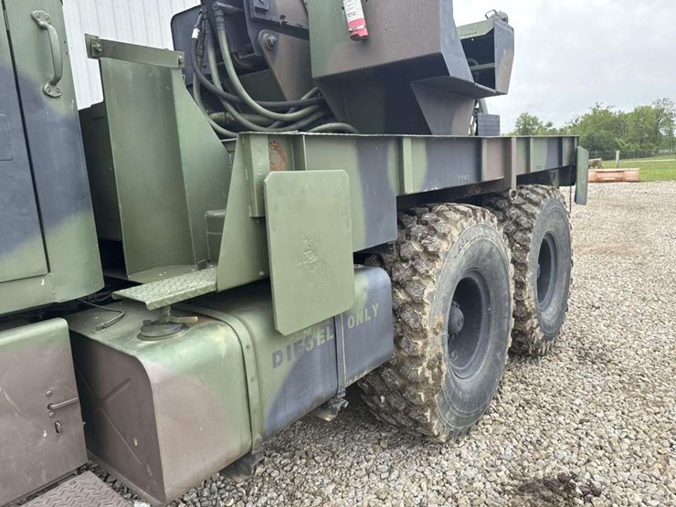 1972-m816-6x6-rotary-wrecker-crane-image-10
