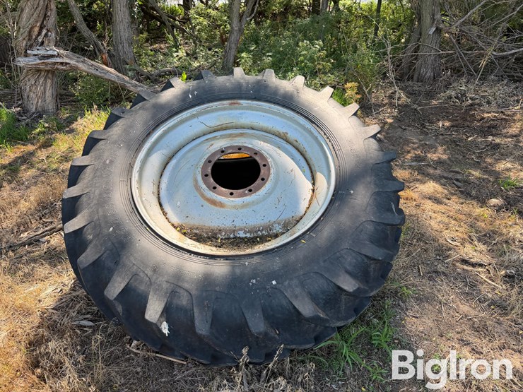 20.8r42-tires-&-rims-image-3