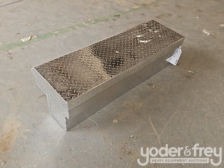 craftsman-silvertruck-box-image-2