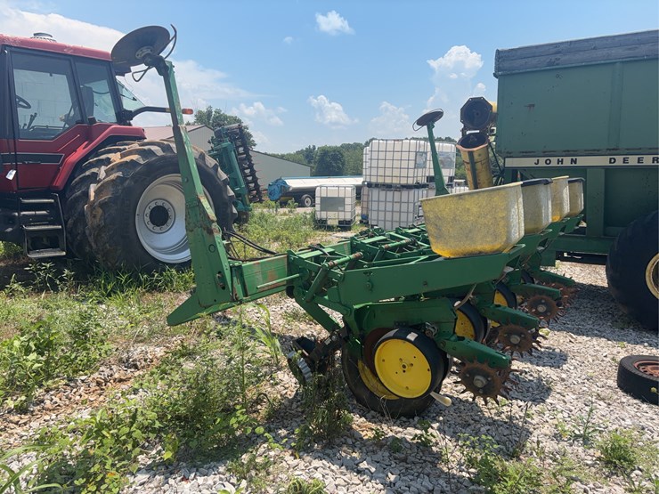 john-deere-7000-image-4