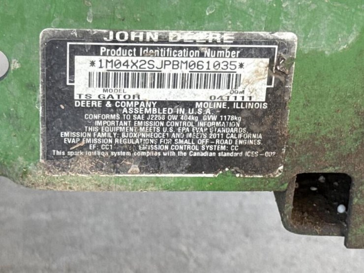 john-deere-gator-image-10