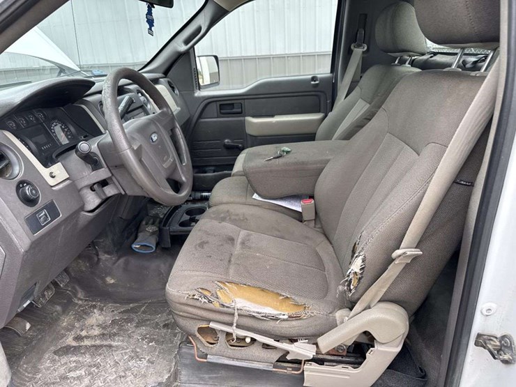 2009-ford-f150-xl-image-10