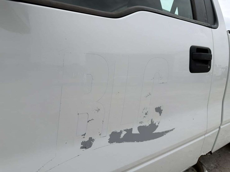 2010-ford-f-15-xl-image-10