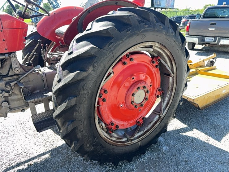 massey-ferguson-65-image-18