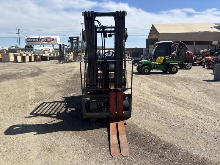 2016-caterpillar-2c6000-image-6