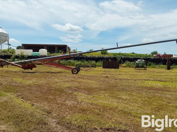 mayrath-8"x51'-auger-w/swing-away-hopper-image-9