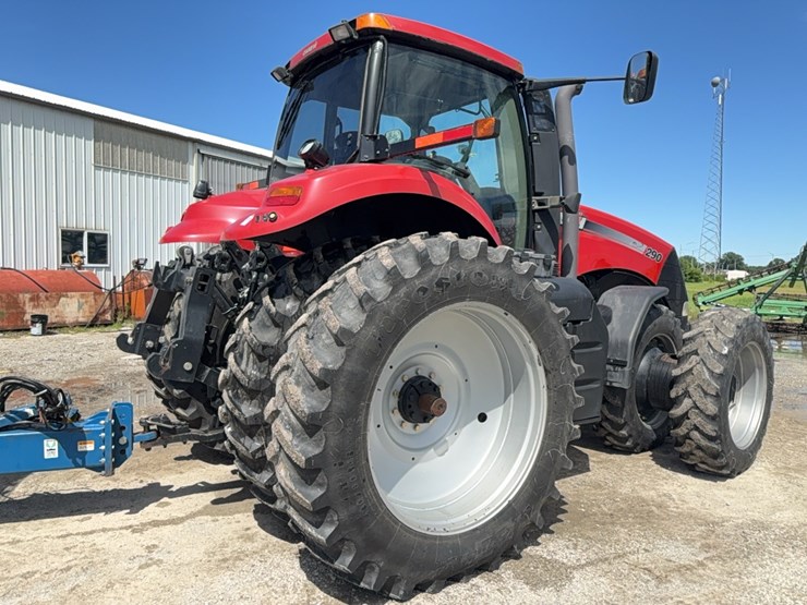 2011-case-ih-magnum-290-image-6
