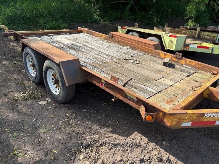 14'-x-77"-tandem-axle-trailer-image-4