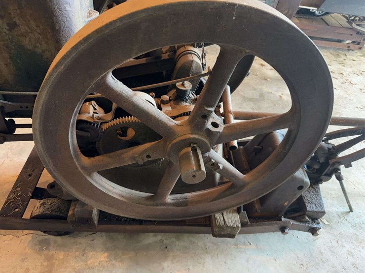 fairbanks-z-6-hp-engine-image-13
