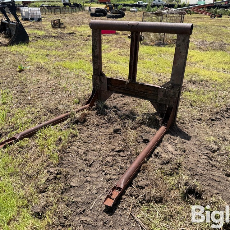 Shop Built 3-Pt Bale Fork