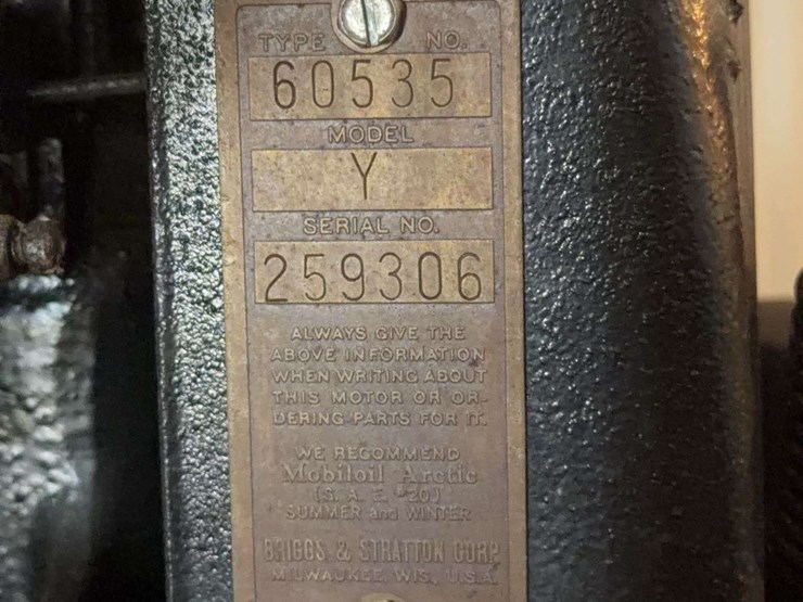 briggs-&-stratton-engine-image-6