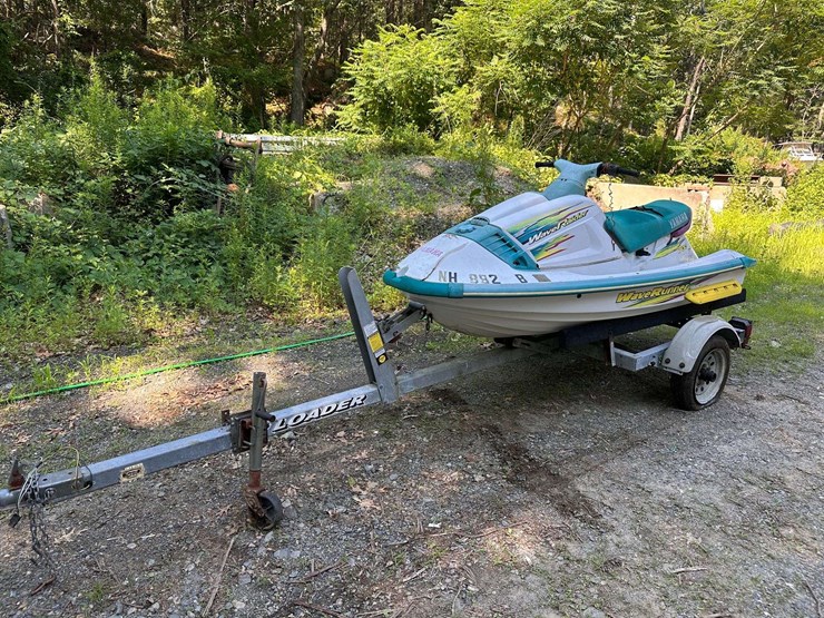 1997-yamaha-wave-raider-700-wave-runner-jet-ski-w/single-axle-trailer,-image-1