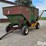 dakon-1212-dakon-gravity-wagon-with-hydraulic-auger-image-1