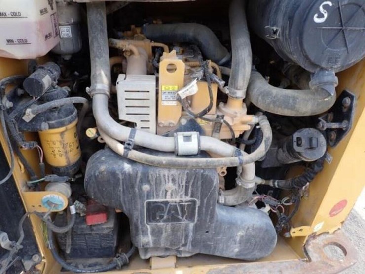 2019-caterpillar-236d-skid-steer-cat0236dlbgz05393-image-45