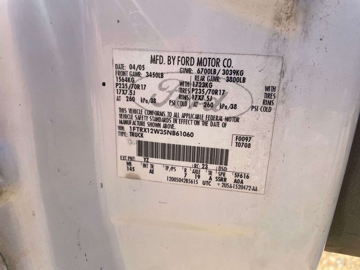 2005-ford-f150-image-27