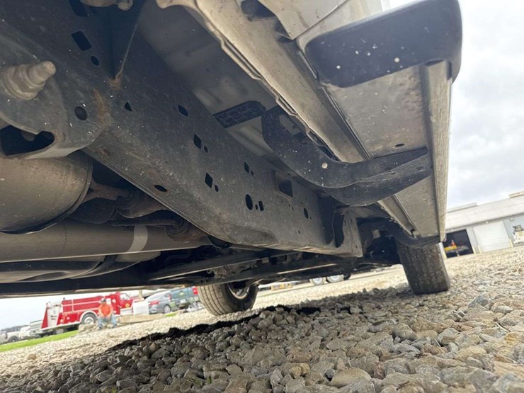 2019-ford-f150-xlt-image-18