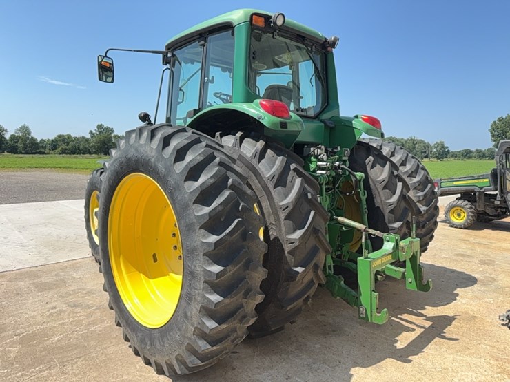 john-deere-7520-image-6