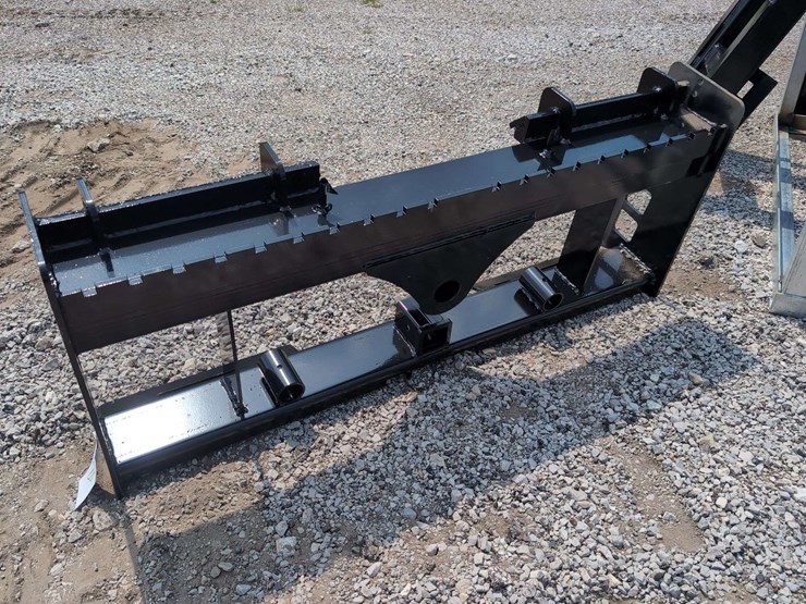(1)-wolverine-skid-steer-attachment-pff3-13-45w-image-4