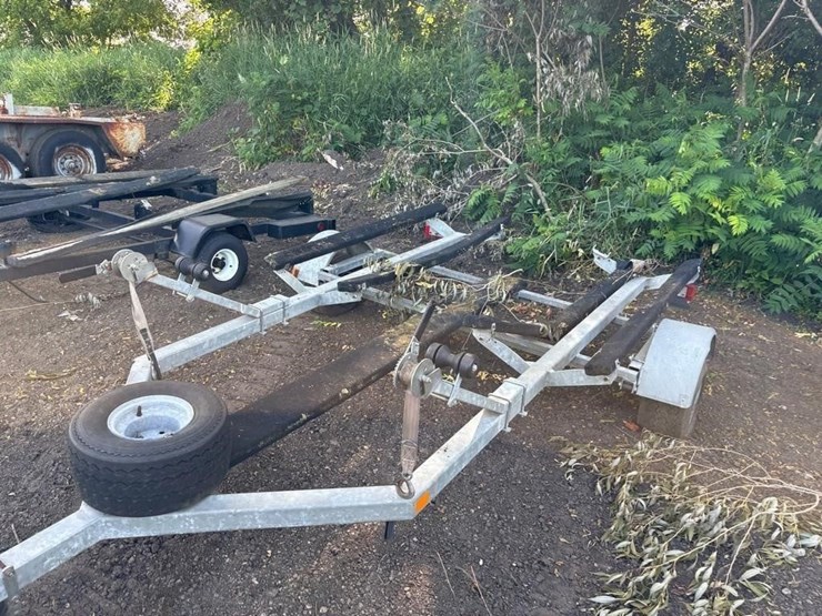 2-place-jet-ski-trailer-image-3