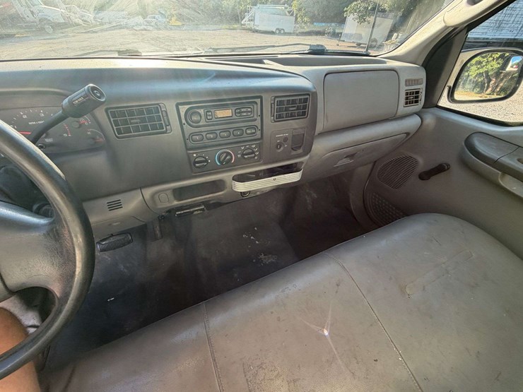 2003-ford-f350-image-10