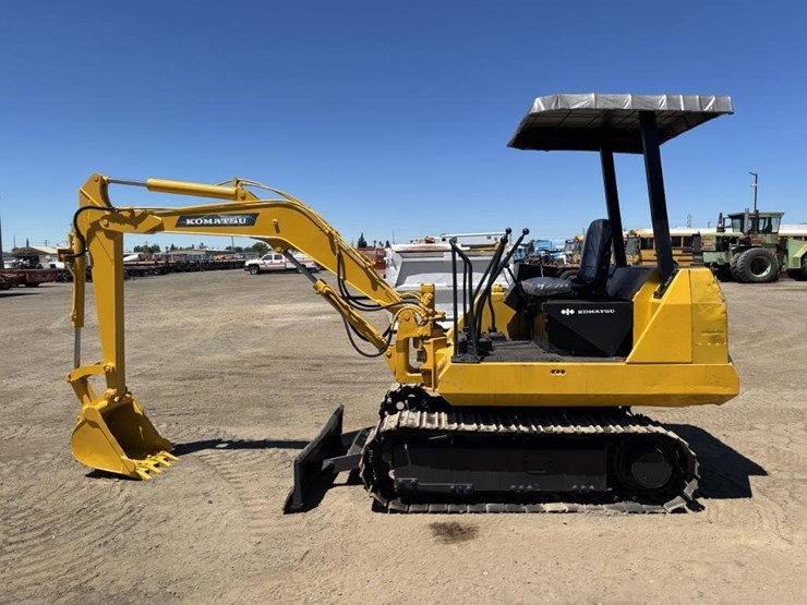 komatsu-pc10-5-image-5