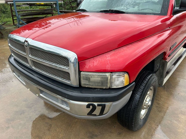 2001-dodge-2500-image-9