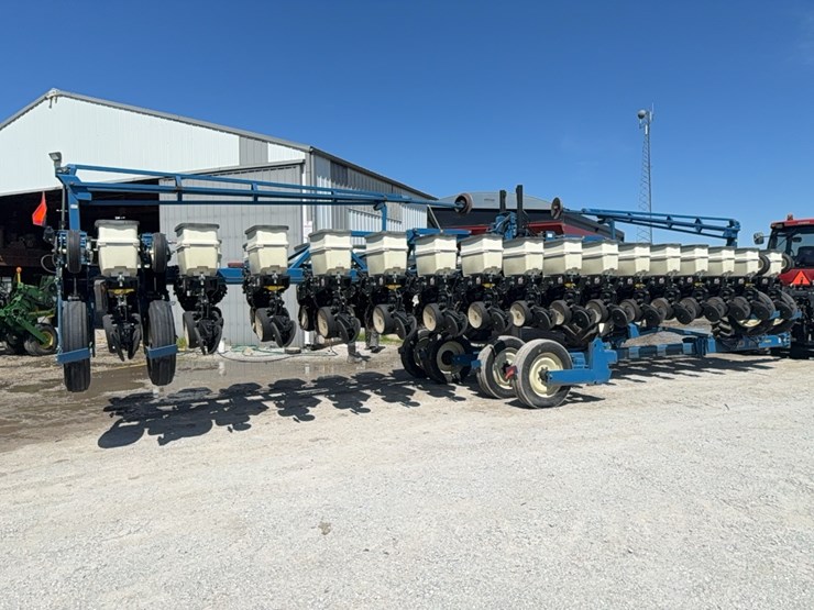 kinze-3600-image-7