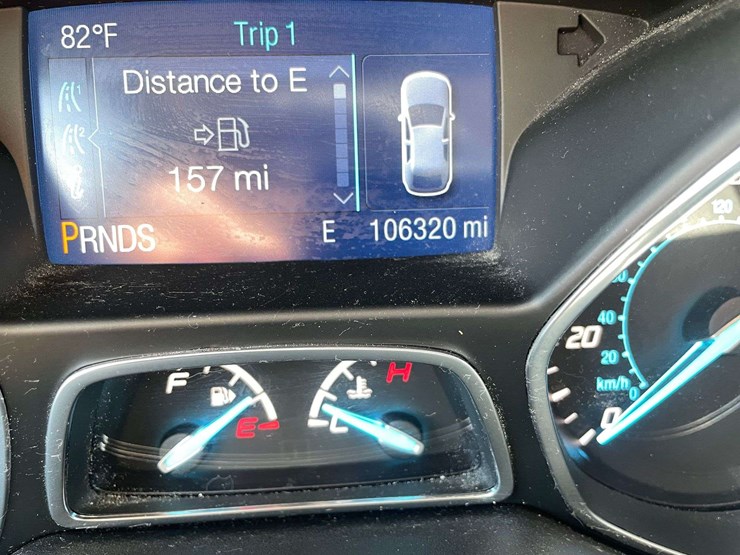 2015-ford-escape-se-image-26