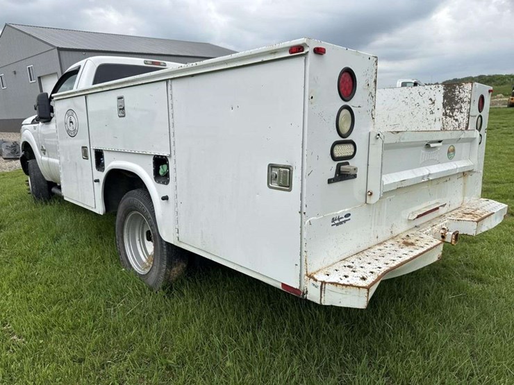 2012-ford-f350-image-2