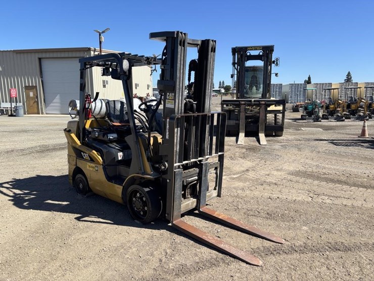 2020-caterpillar-2c6000-image-2