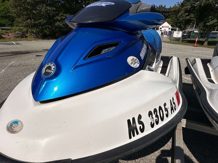 2007-sea-doo-gtx-4-tec-jet-ski,-2006-sea-doo-gtx-4-tec-jet-ski,-w/2017-triton-dual-ski-trailer-image-103