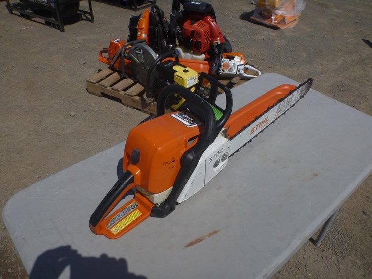 stihl-ms310-gas-chainsaw-image-4