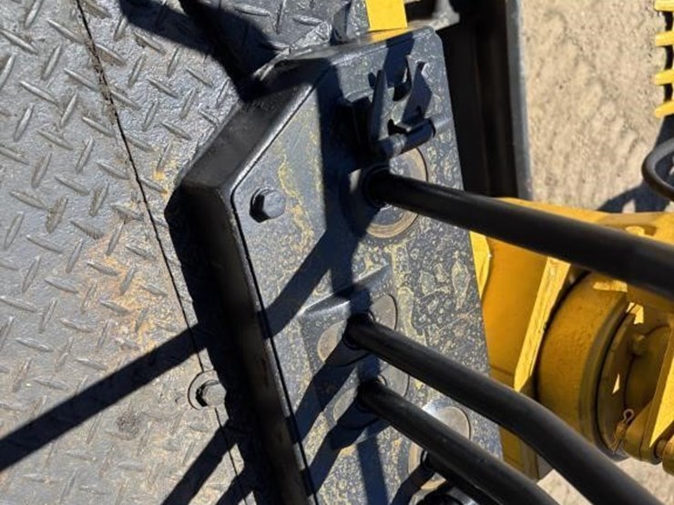 komatsu-pc10-5-image-22