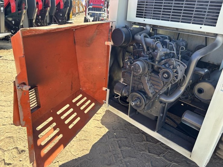 bobcat-725-image-27