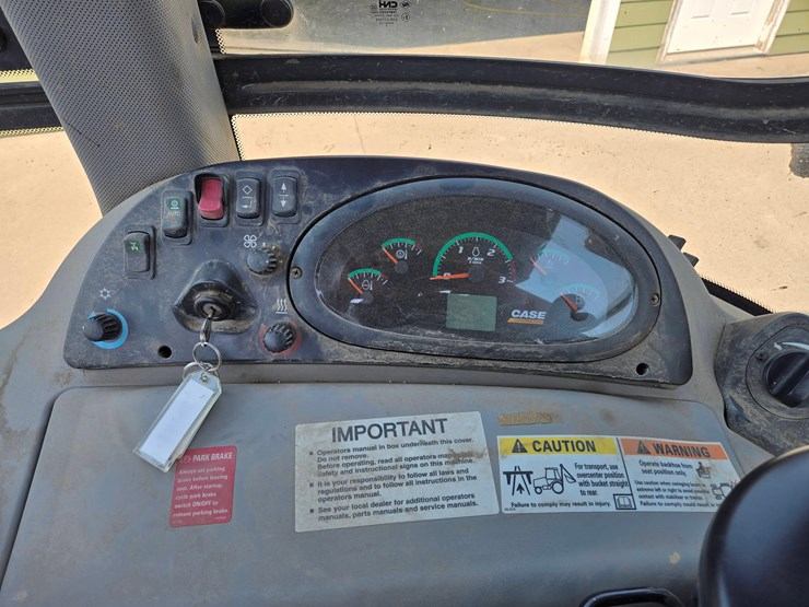 2015-case-590sn-image-7
