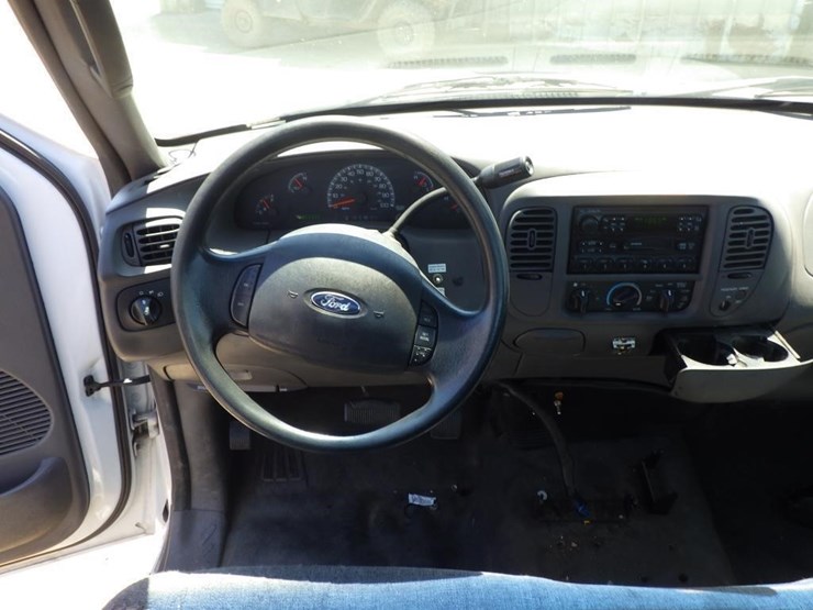 2004-ford-f150-image-7