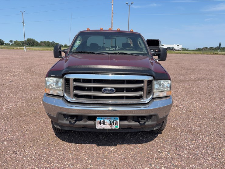 2004-ford-350-image-2
