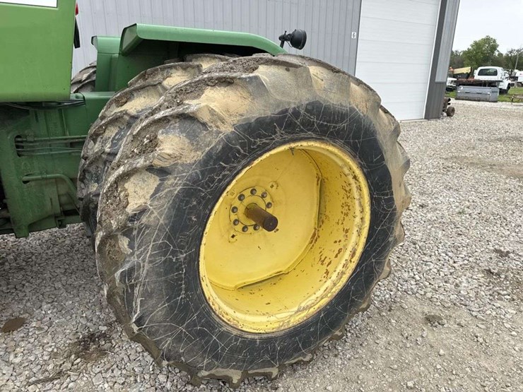 john-deere-8630-image-10
