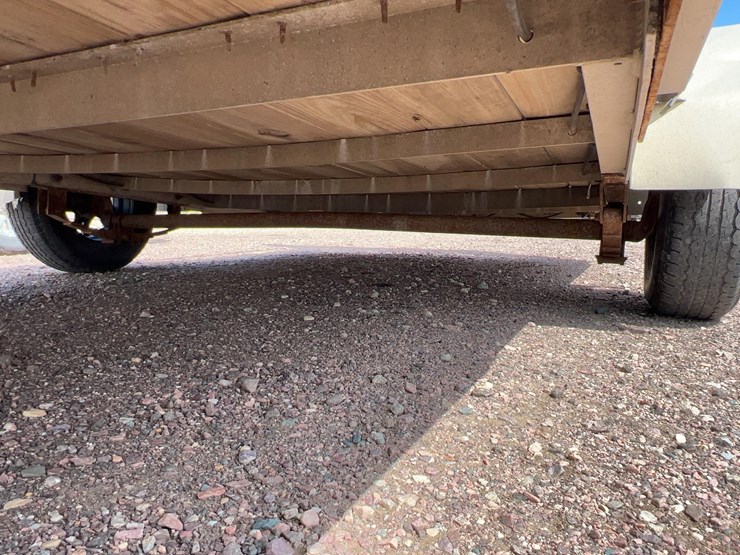 2020-aluma-utility-trailer-image-9