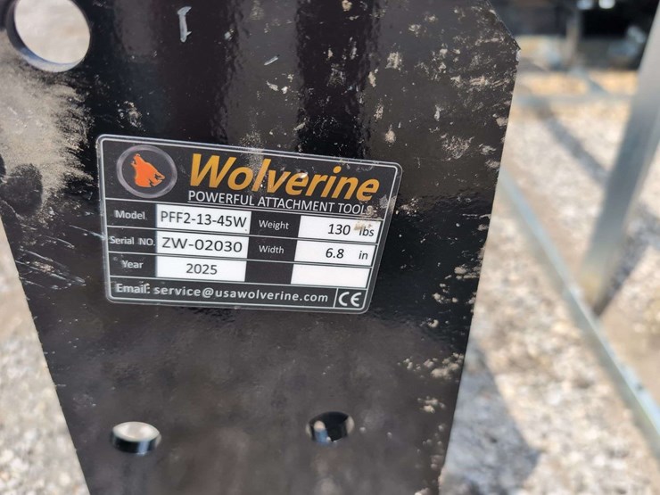 (1)-wolverine-skid-steer-attachment-pff2-13-45w-image-5