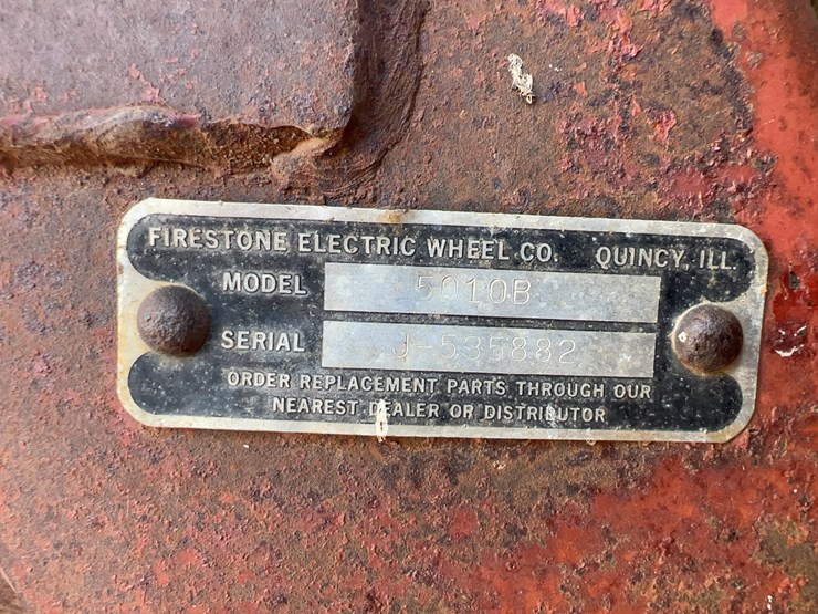 parker-5010b-gravity-wagon-image-18