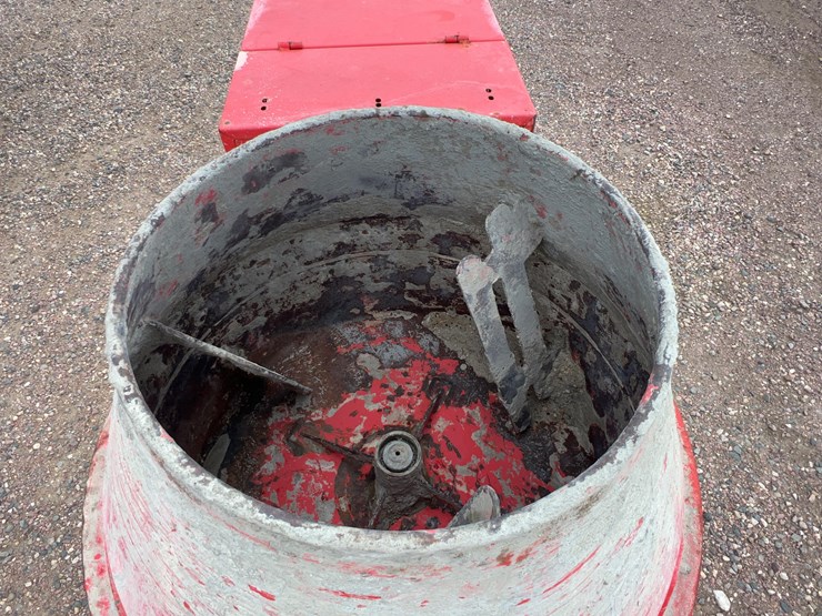 multiquip-cement-mixer-image-5