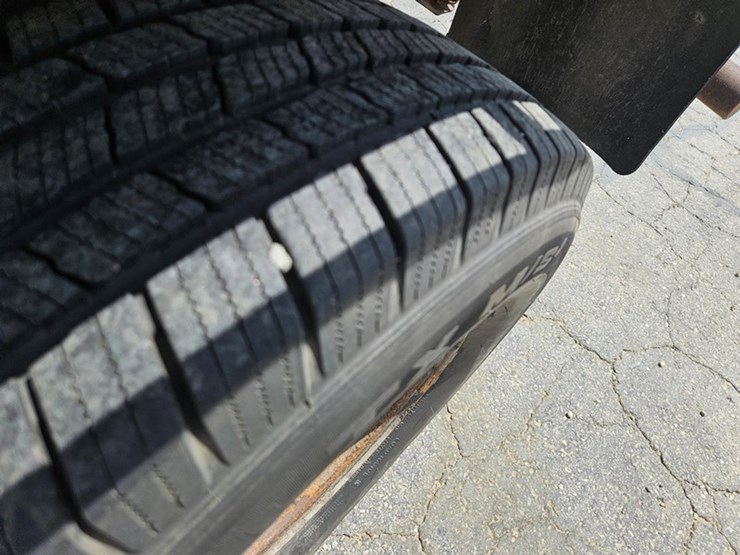2013-ford-f350-image-34