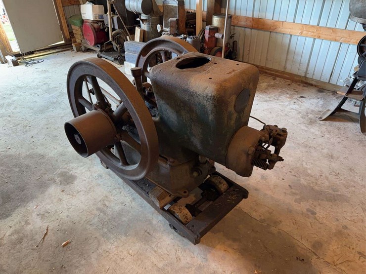 fairbanks-z-6-hp-engine-image-6