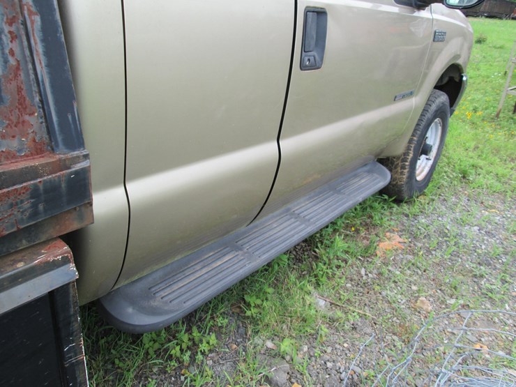 2000-ford-f350-image-13