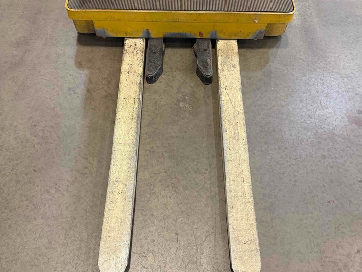 yale-os030bfn36te119-order-picker-image-6