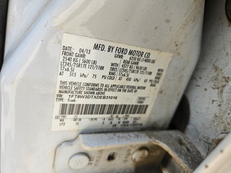 2013-ford-f350-image-39