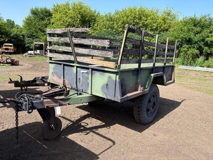 1-1/2-ton-m105a2-cargo-trailer-image-2