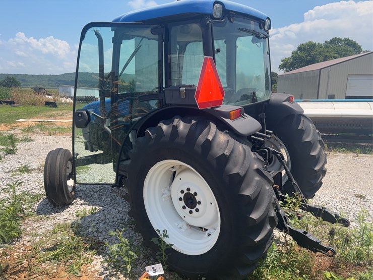 new-holland-tn65d-image-5