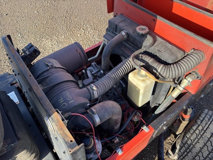 2003-jacobsen-turfcat-628d-mower-image-21